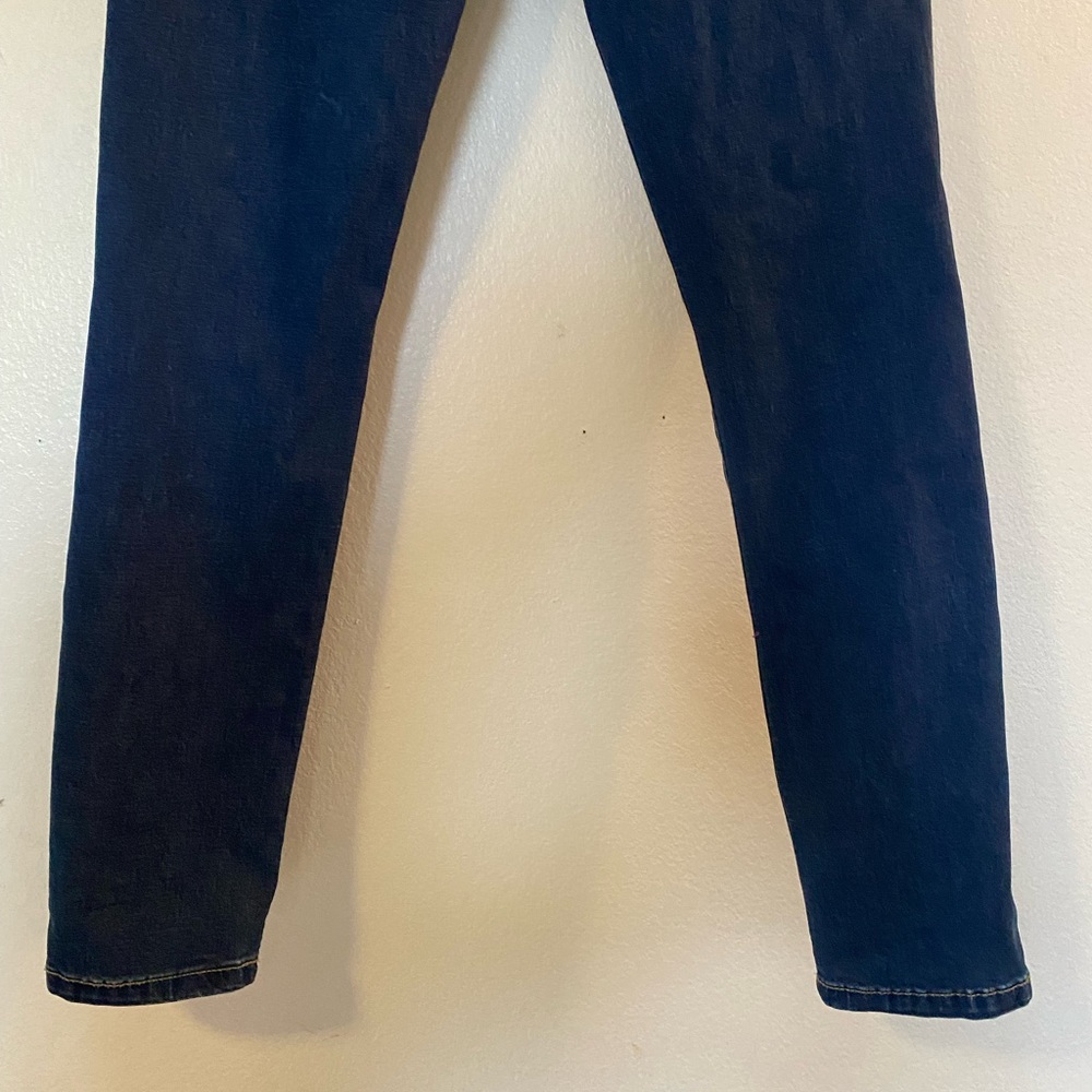 GUESS Jeans Mid Rise Skinny - Picture 8 of 8